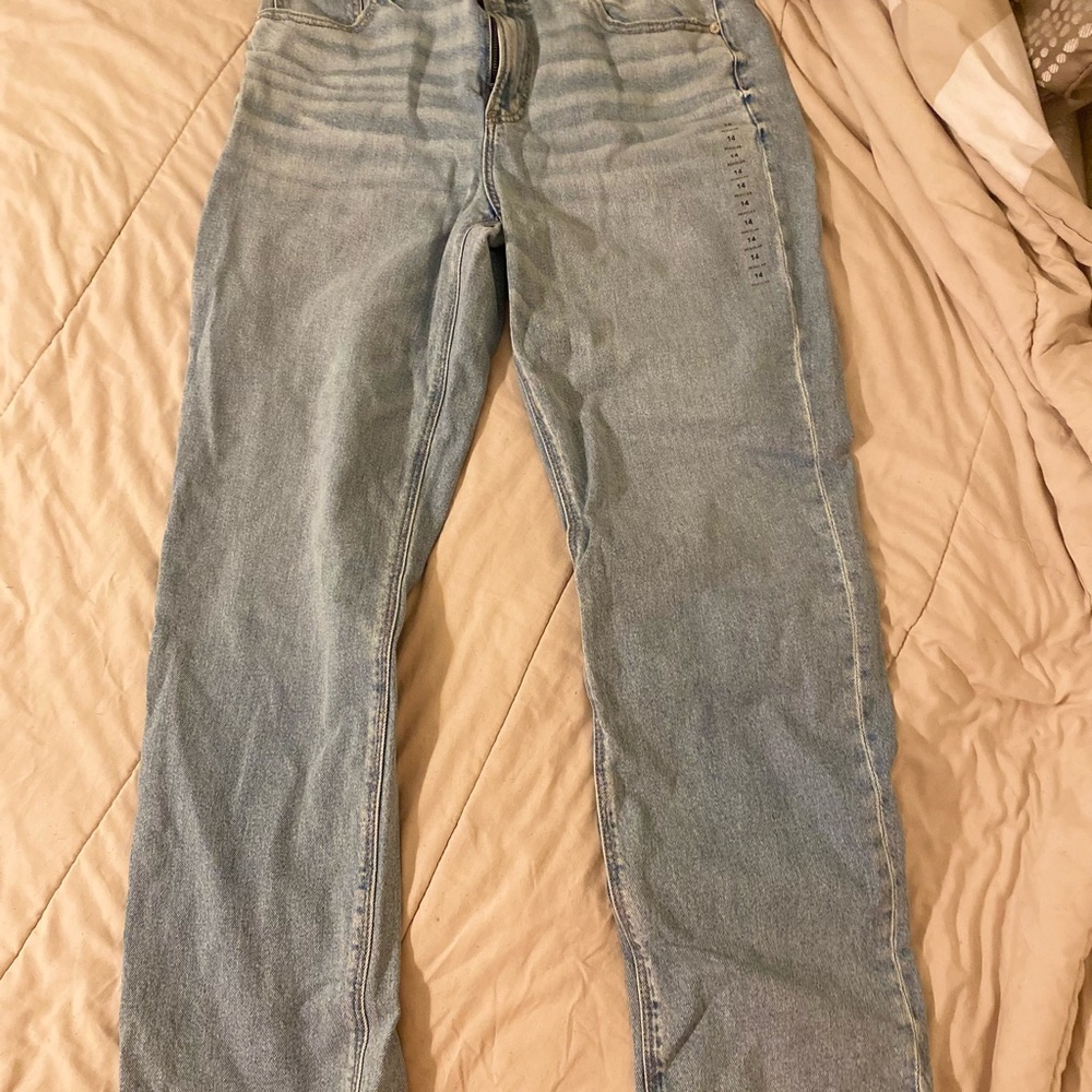 Light Wash Denim Jeans